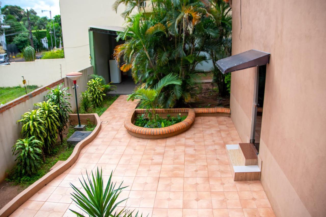 Central Park Cde Ciudad del Este Exterior photo